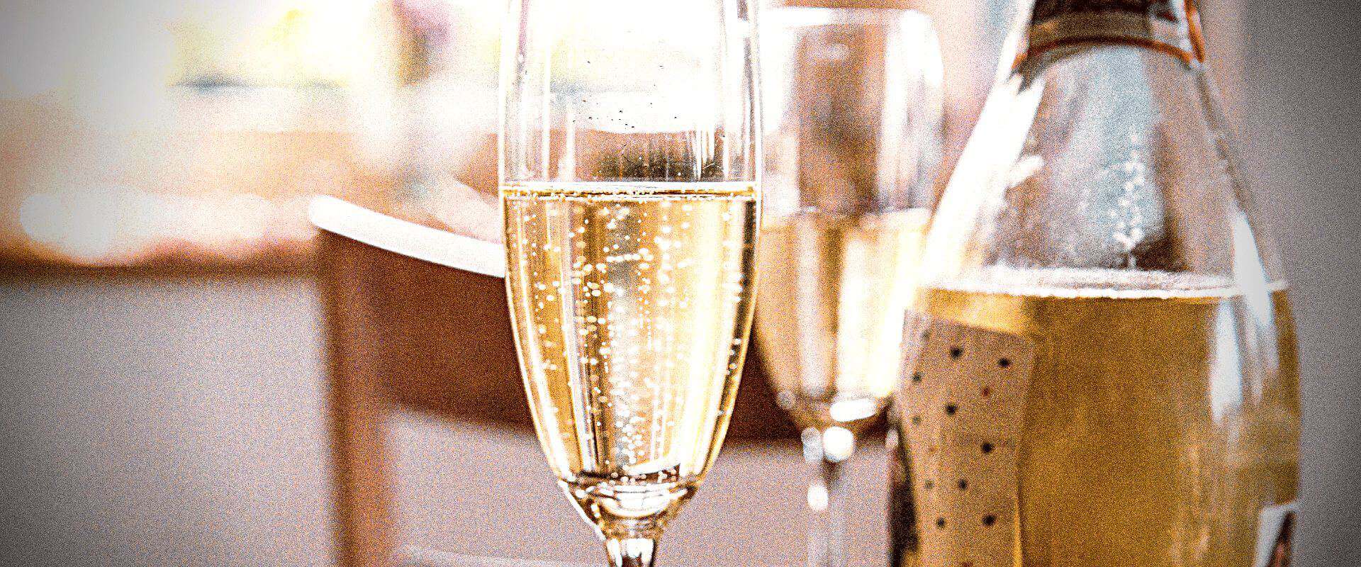 Perlage: entenda melhor o apaixonante fluxo de bolhas em um espumante