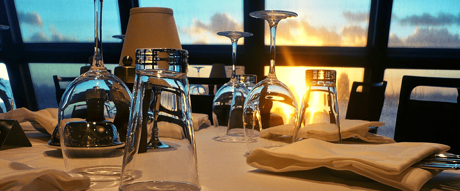 Taxa de rolha: entenda como você pode levar o seu vinho a um restaurante