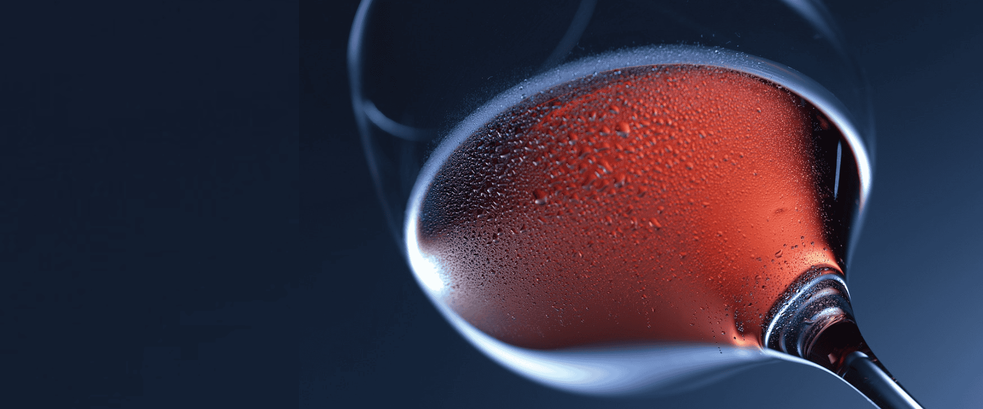 Você sabe o que é um vinho clarete? Conheça sua história e definições